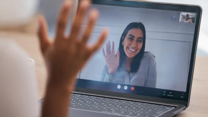 Online Collaboration Tools via Laptop to communicate with other person