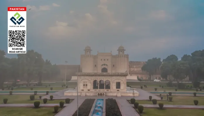 Smog is choking the health of the people